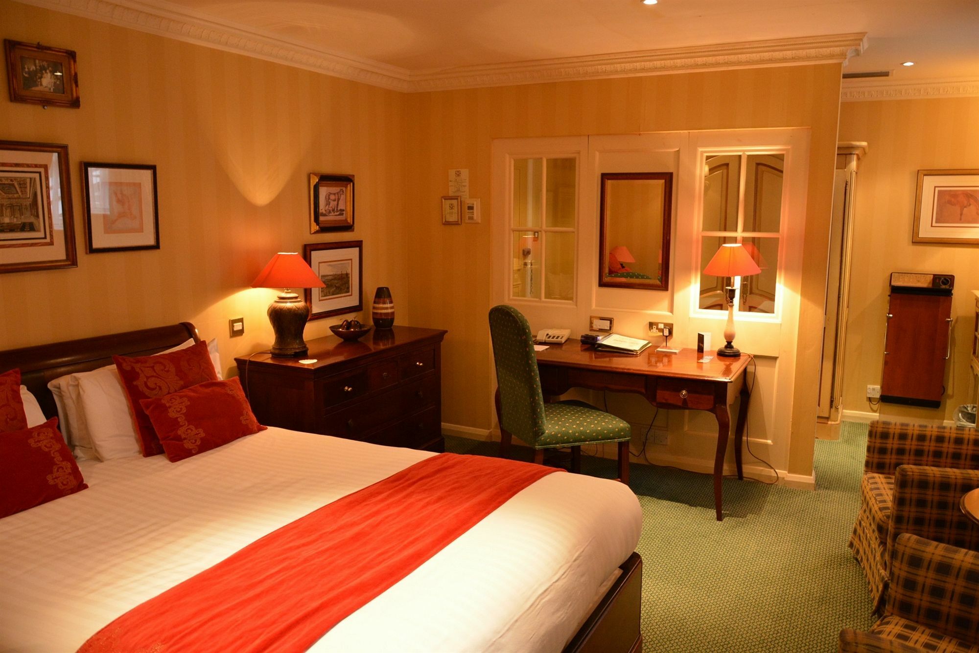 The George Hotel Colchester Extérieur photo
